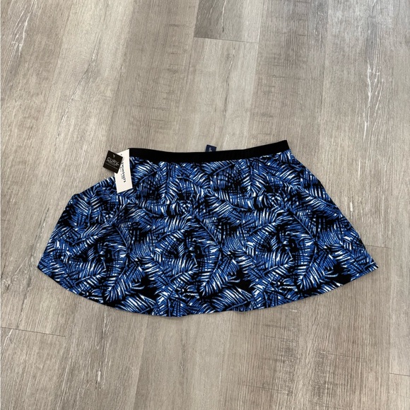Swimsuits For All Blue Tropical Swim Skirt - New - Size 16 - Picture 2 of 3